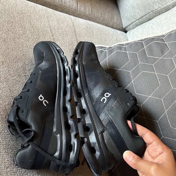 Cloudrunner Waterproof - Picture 8 of 14